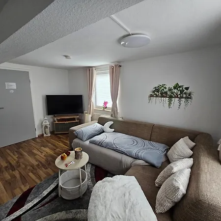 Zum Wohlfuehlen 아파트 *